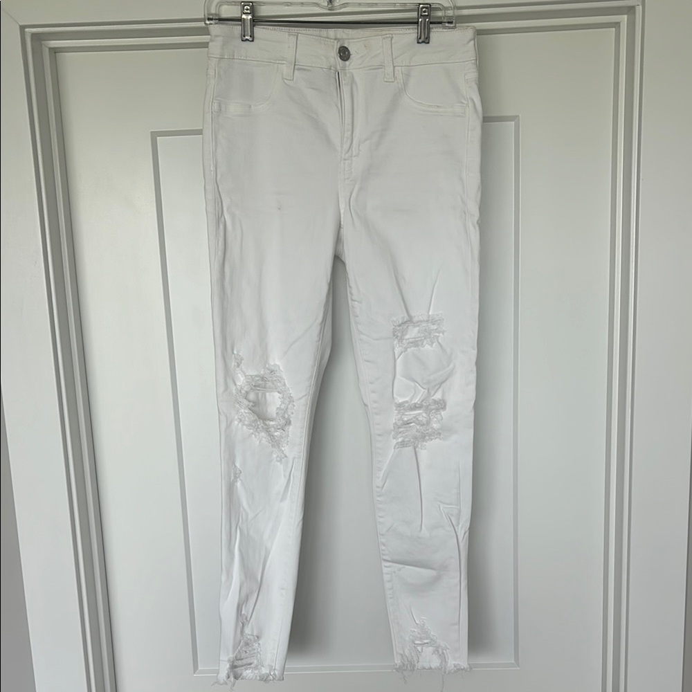 American Eagle Outfitters White Skinny Distressed Jeans